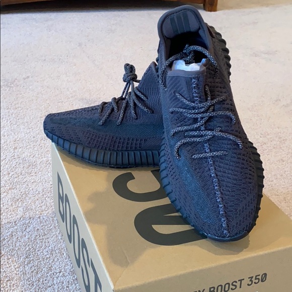 ADIDAS YEEZY BOOST 350 V2 Black